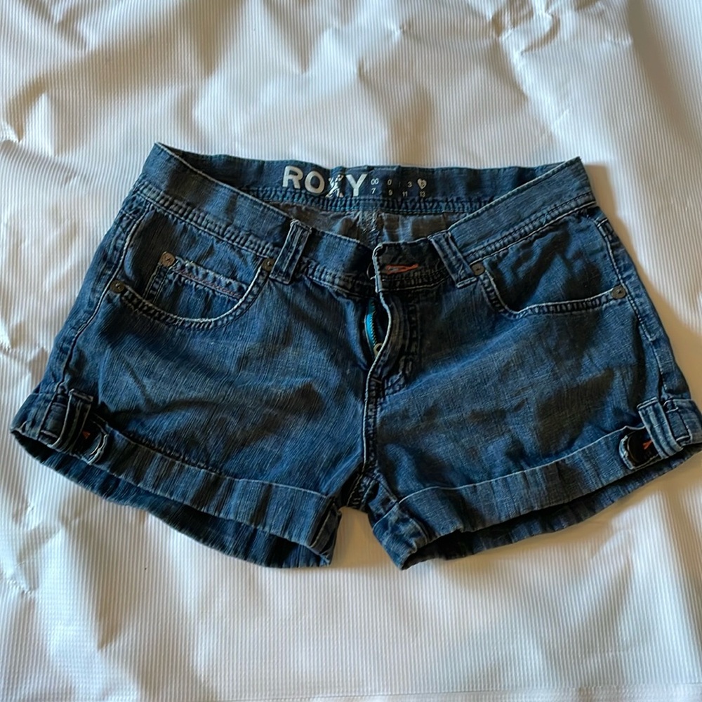Roxy shorts